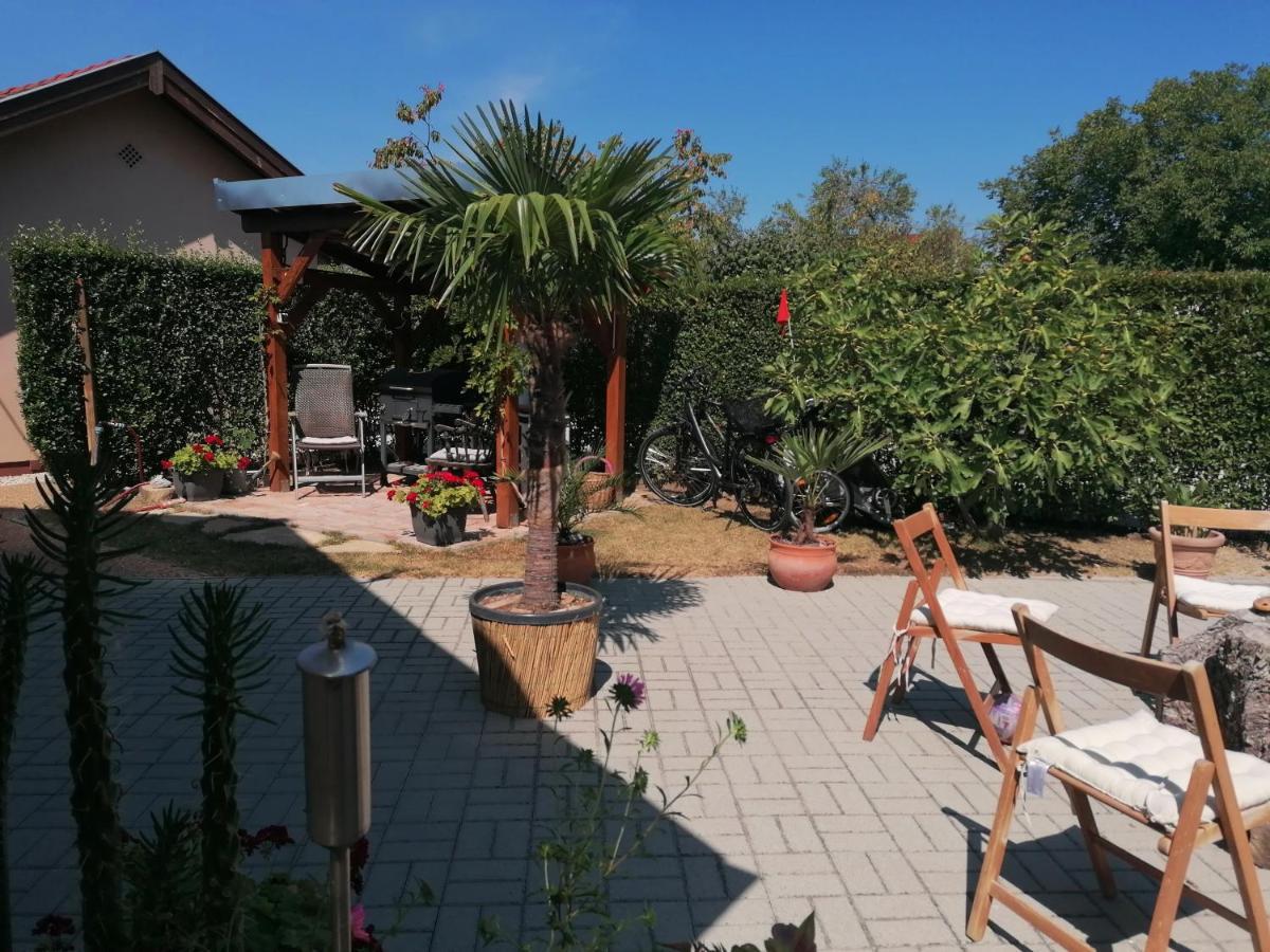 Marianna Apartman Gyenesdiás Exteriér fotografie