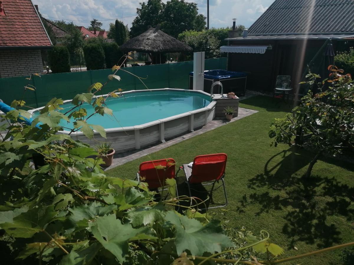 Marianna Apartman Gyenesdiás Exteriér fotografie